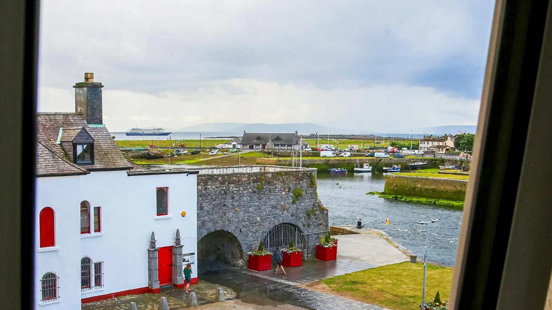 Eyre Arch Rest Apartment Galway