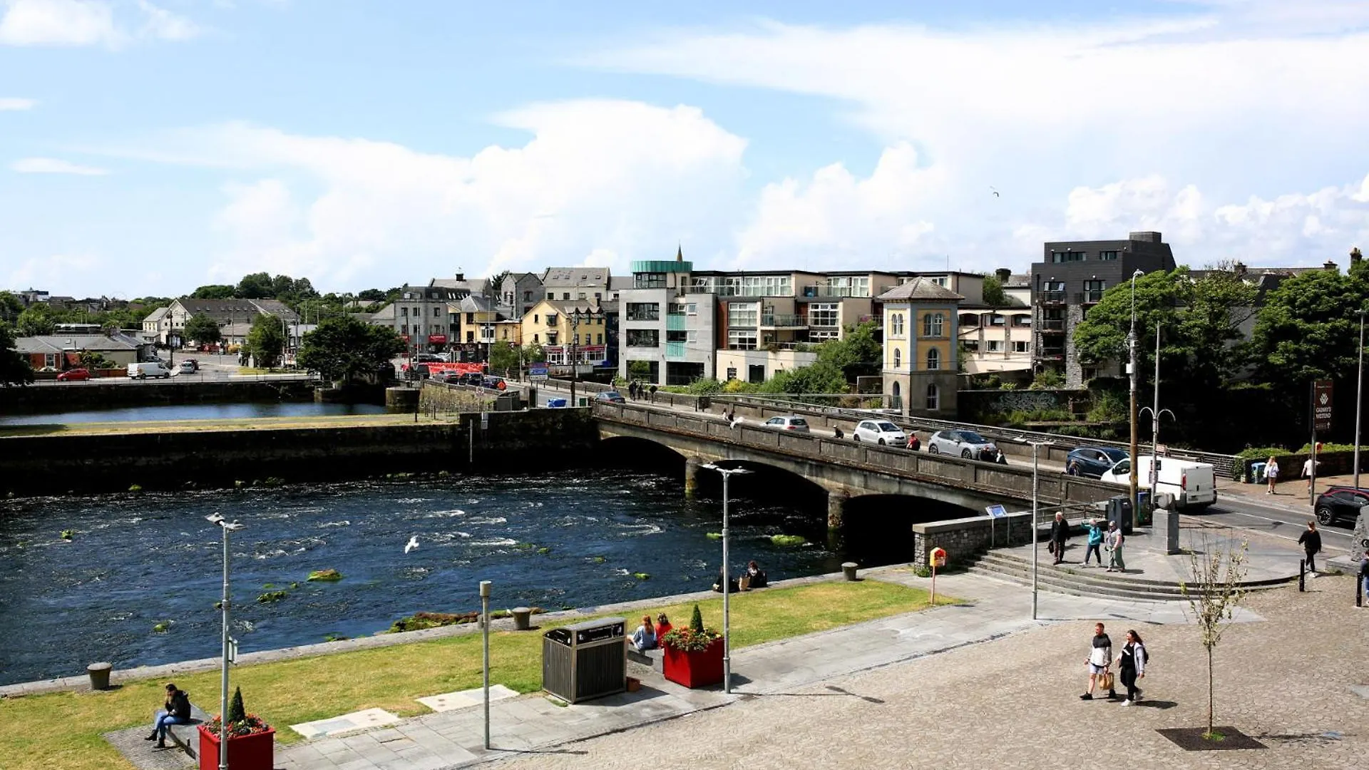 Eyre Arch Rest Apartment Galway Ireland
