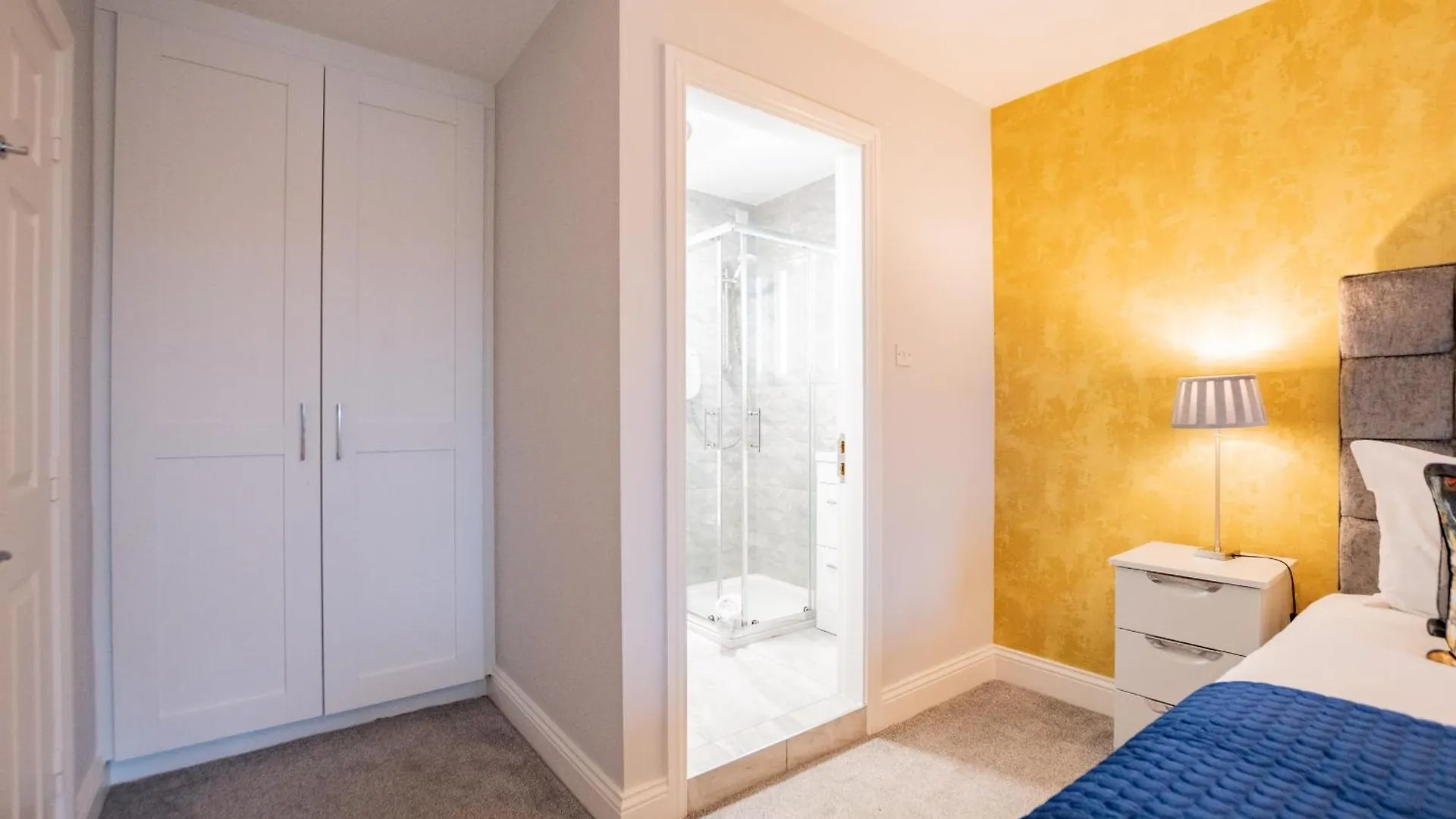 Eyre Arch Rest Apartment Galway
